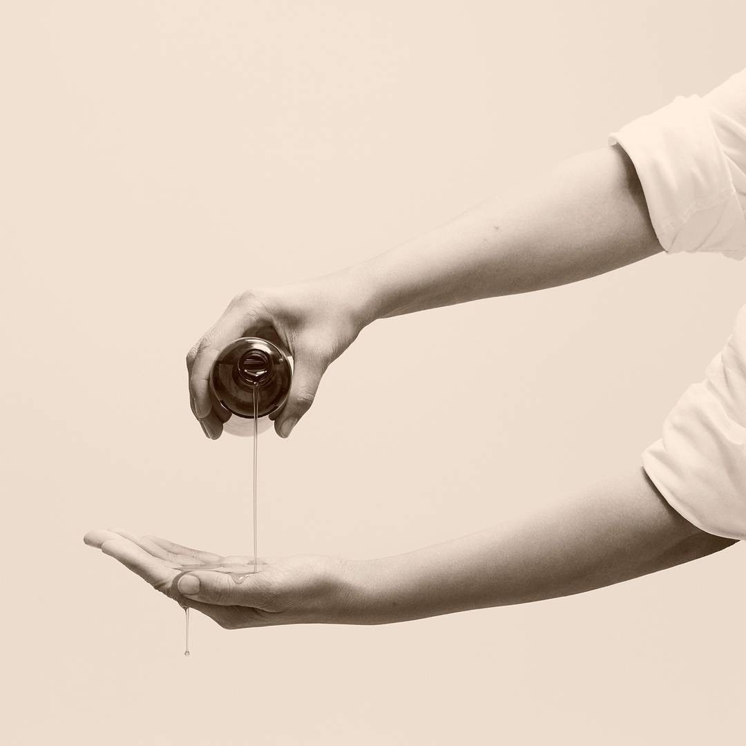 Pouring olive oil